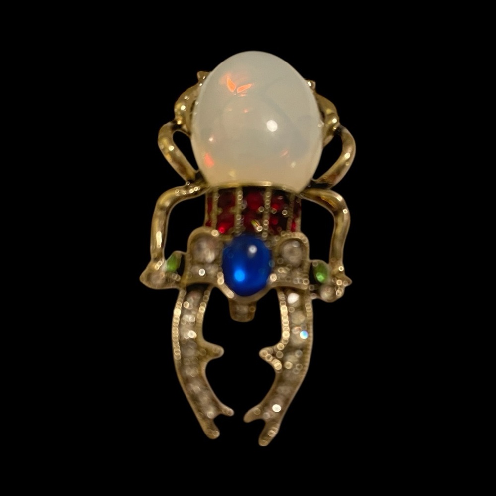 Elegant Gold and Silver Beetle Brooch